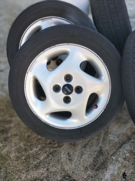 Jantes 185/55/R14  jantes com peneu 30 €