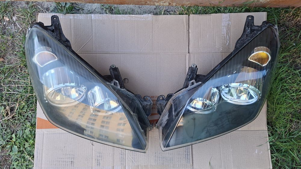 Фара права на Opel Astra H