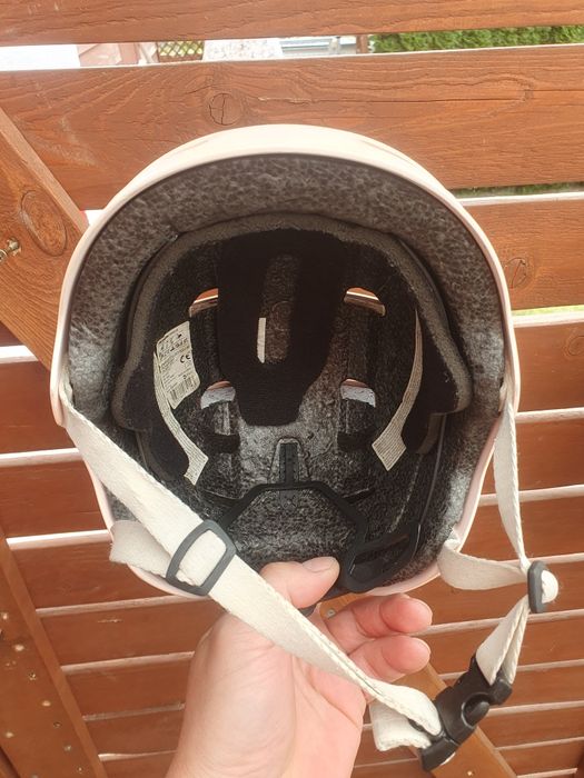 Kask firmy oxelo decathlon