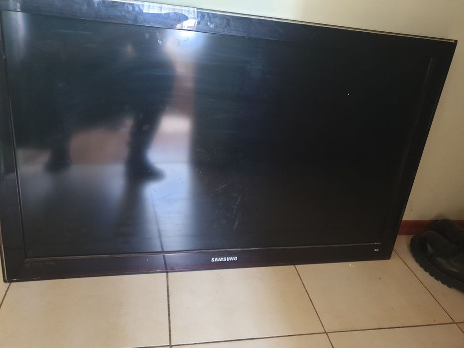 Tv Samsung -42" Potrzebny dekoder