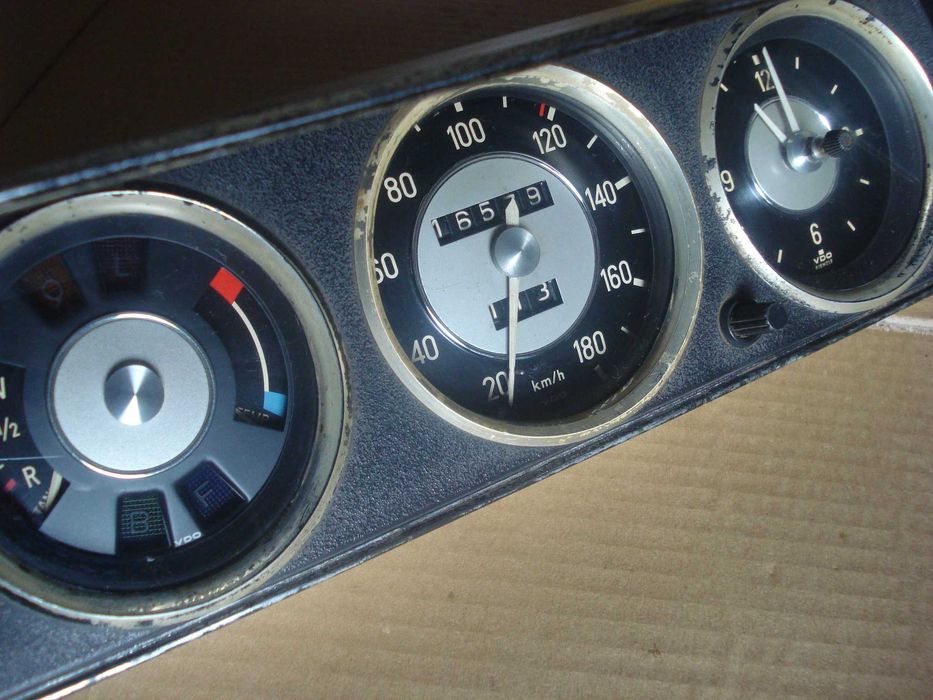 bmw 1602 B. Travões original bmw 2002 e diversas partes