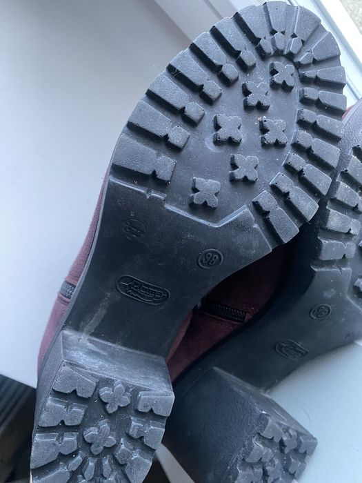 Bordowe botki Primamoda 38