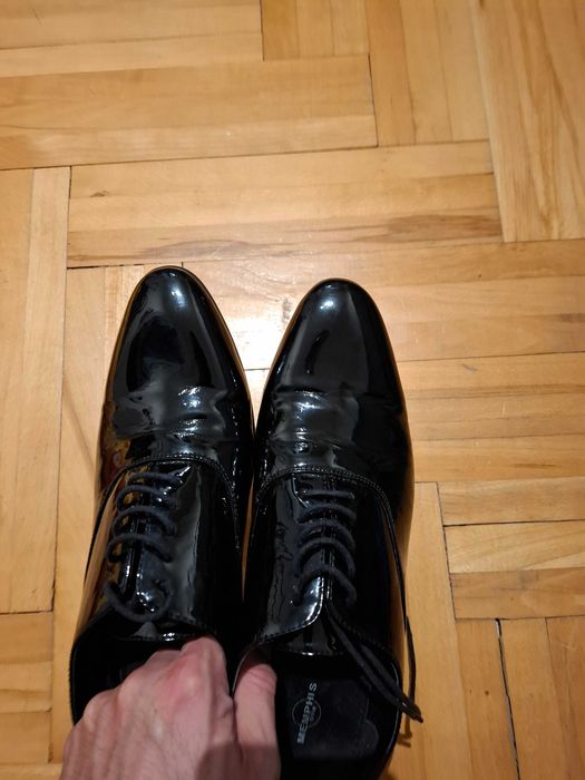 Buty lakierowane- lakierki czarne
