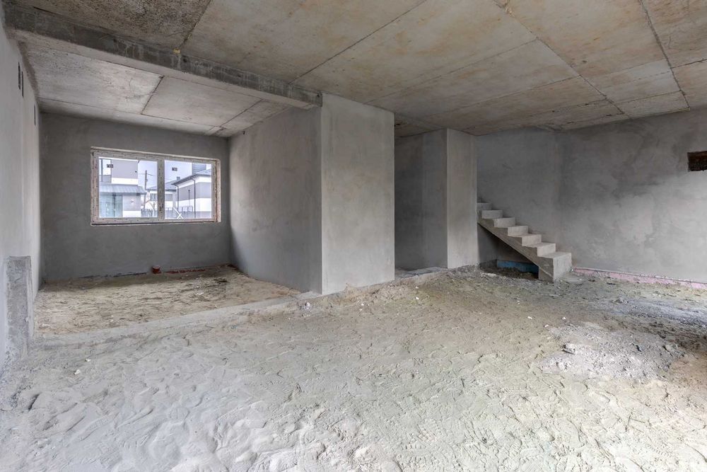 Продаж просторого котеджу, Сихівський район