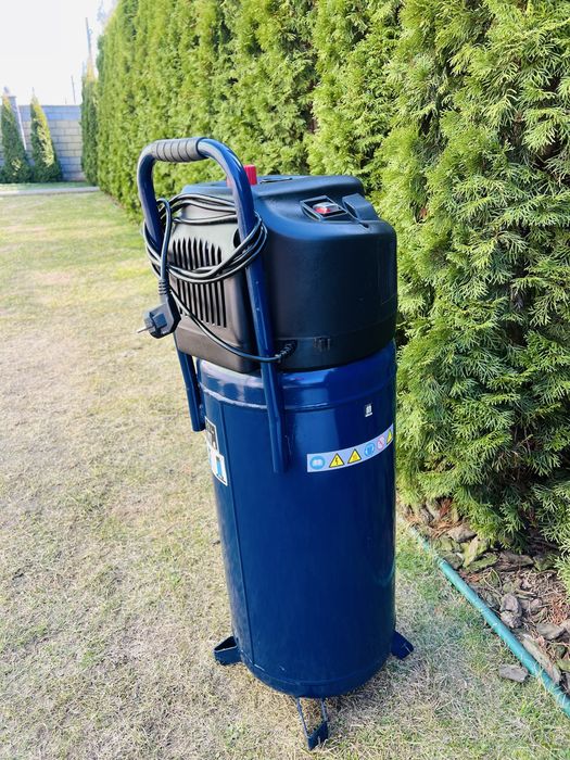 Компресор Kraftronic( Einhell) 240/50/10 Безмасляний