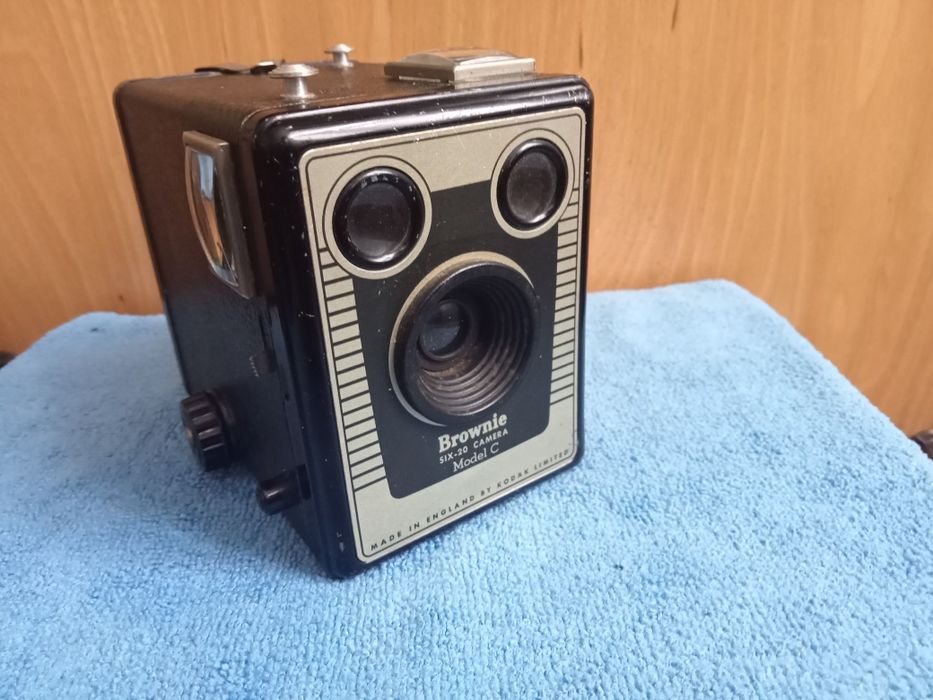 aparat kodak six -20 brownie model c