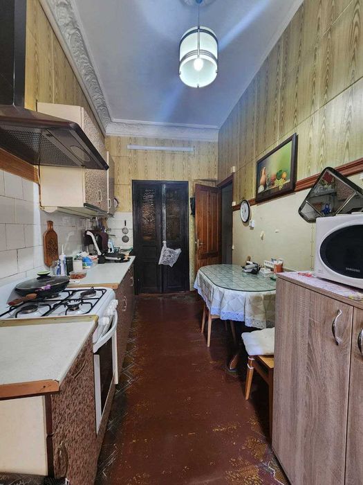 Продам дві квартири в центрі Одеси - пл. Соборна!