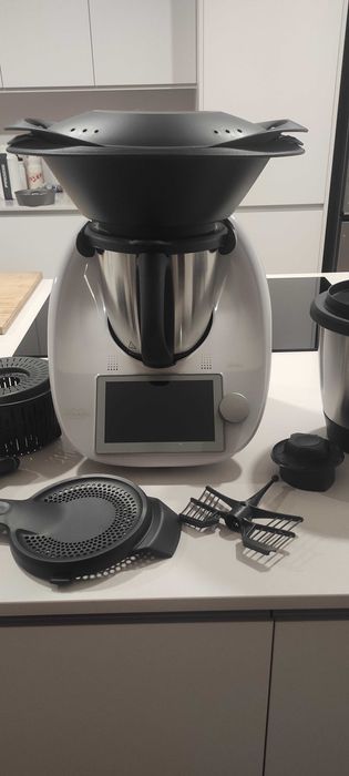 Bimby Tm6 com 7 meses de uso