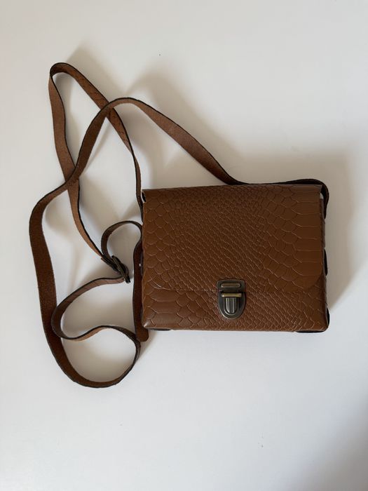 Жіноча шкіряна сумочка