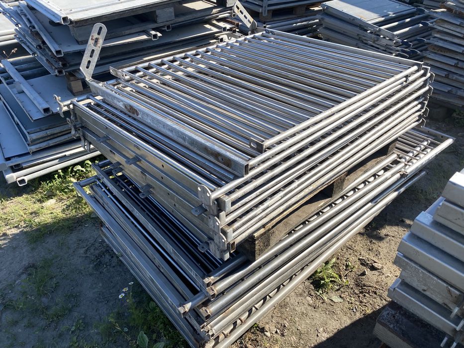 Wygrodzenia NIERDZEWNE - z kwasowki - 1 metr WYSOKIE