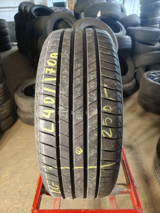 215/55R17 98W Bridgestone Turanza T005         L40/170A