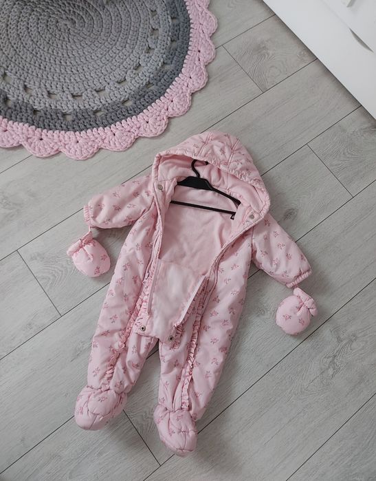 Kombinezon wiosenny jesienny  zimowy przejściowy  62/68 George w kwiat