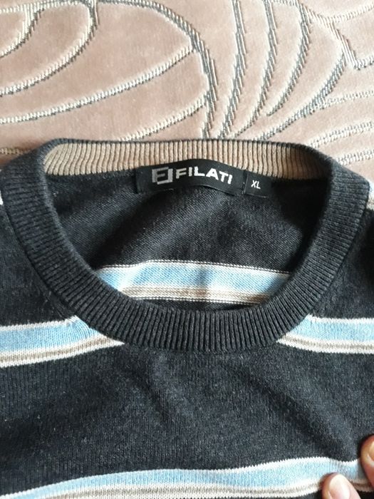 Sweter męski w paski grafit