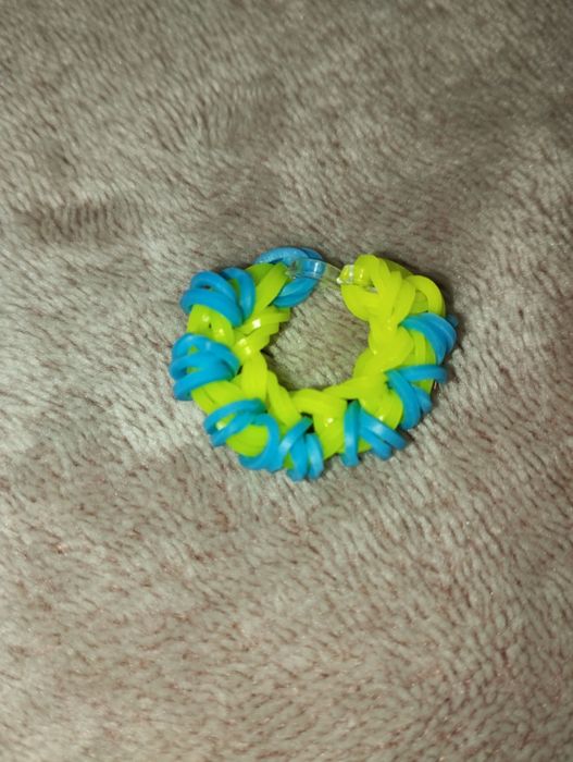 Вироби з резинок ПАТРІОТИЧНІ