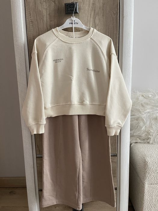 Костюм для дівчинки 140 ріст на весну