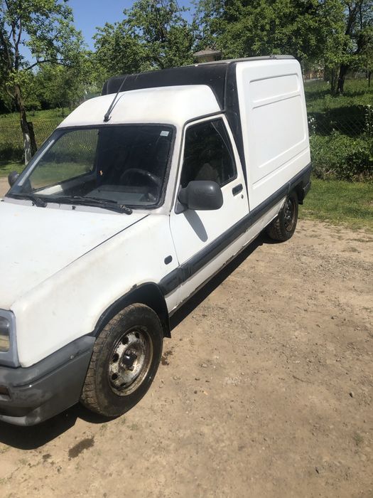 Продам рено рапід