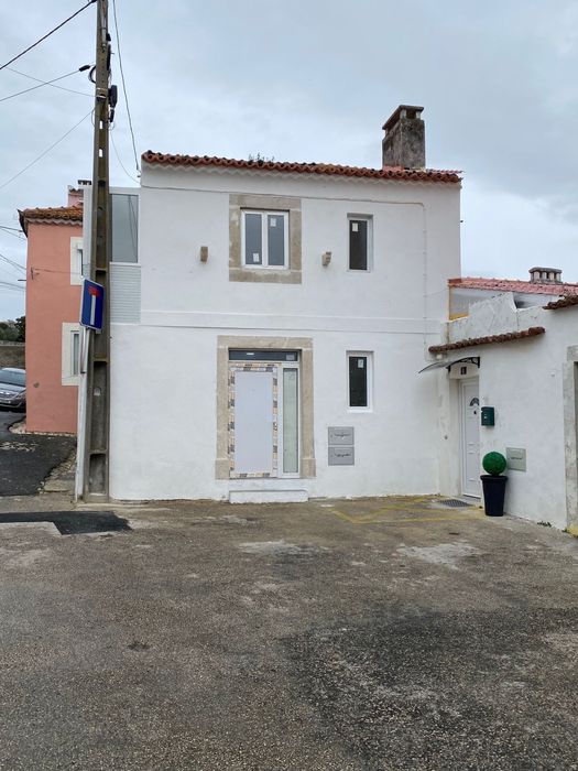 Moradia  T2 remodelada em Loures