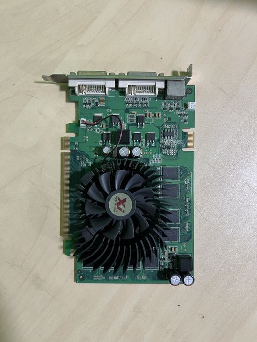 Відеокарта Nvidia 8600GT 512MB