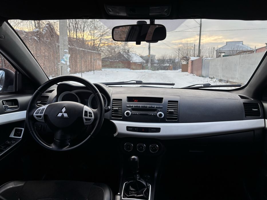Mitsubishi Lanсеr 2011,1.8, механика, в отличнейшем состоянии!