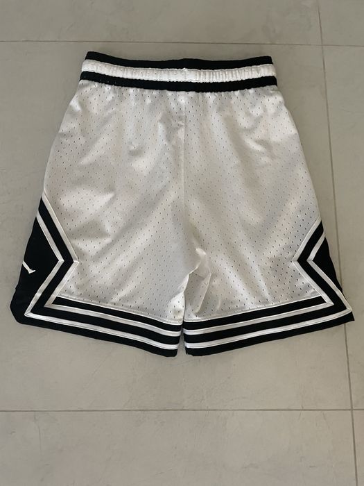 Продаю шорти джордан.Оригінал