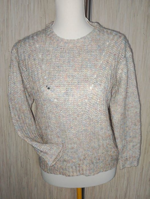 Delikatny kolorowy pastelowy sweter z dodatkiem wełny r.S-XS
