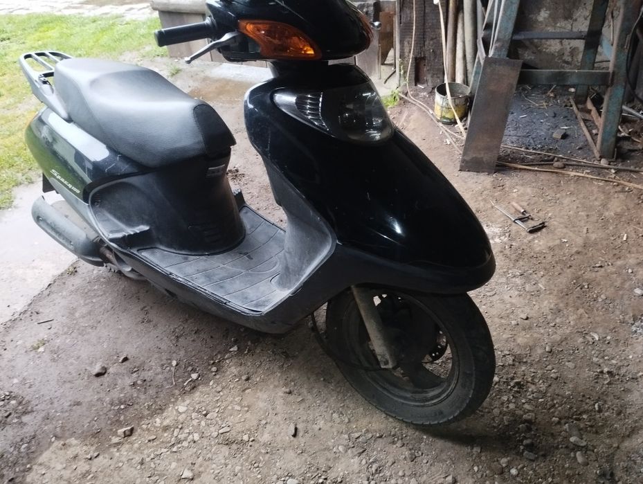 Мопед  Хонда 100  і SH150 4 тактний зареєстровані.