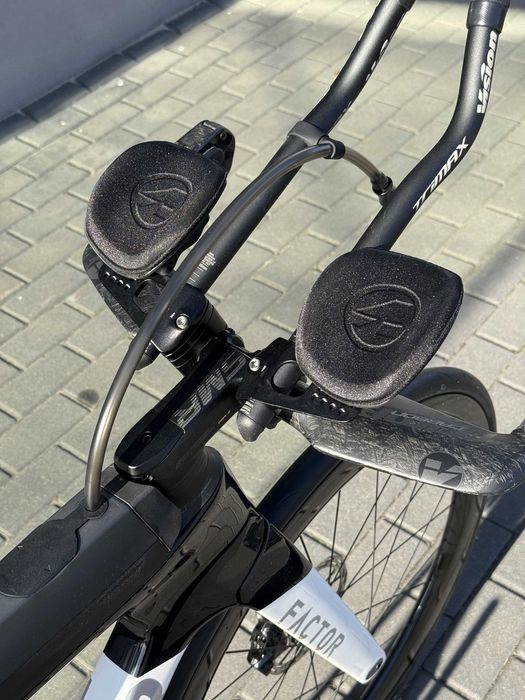 Rower FACTOR SLiCK Shadow White r.54