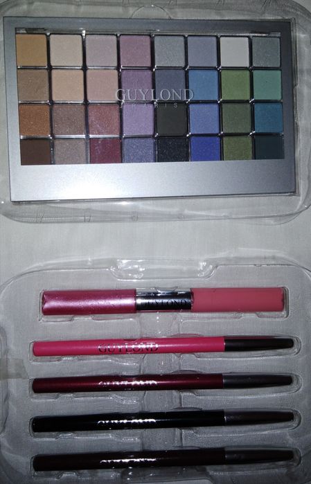 SALDOS - Conjunto maquilhagem Guylond NOVO. OFERTA DE NATAL