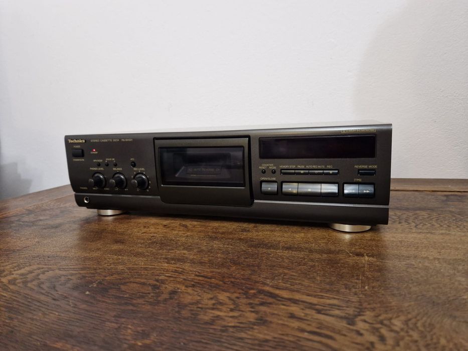 Magnetofon Technics RS-BX501 deck