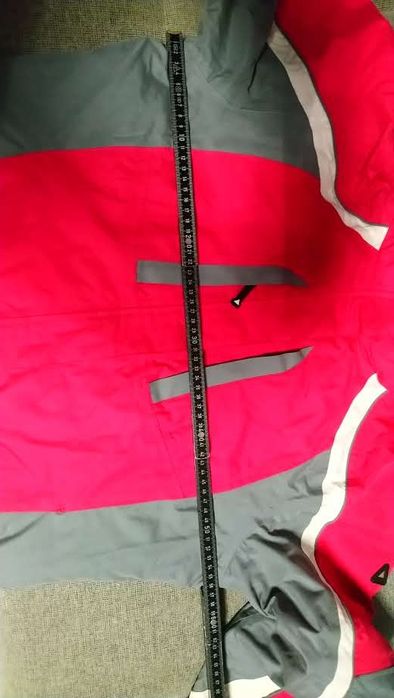 Do sprzedania Damska Kurtka Narciarska