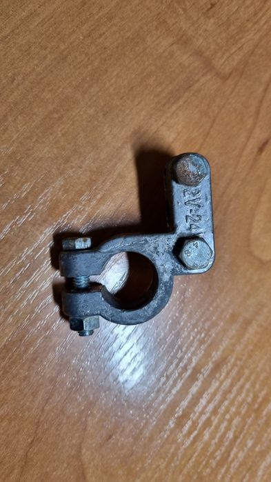 Клема автомобильная