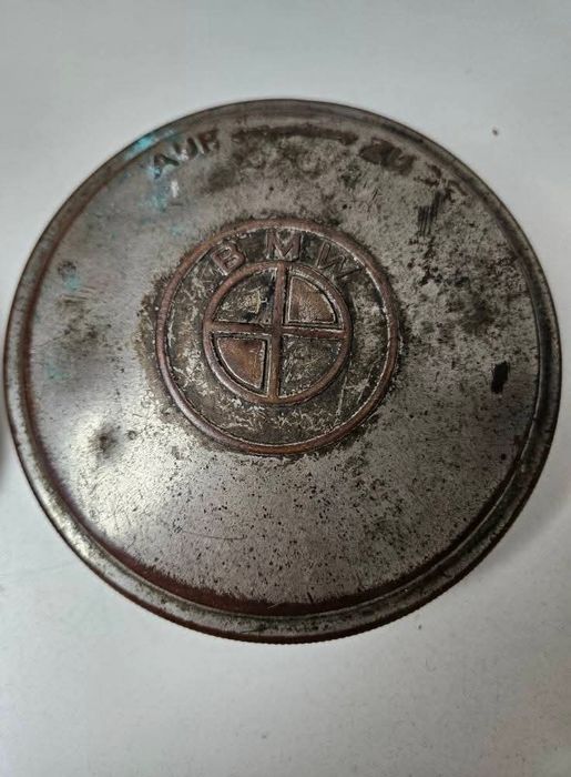 Korek wlewu BMW, r35 I inne