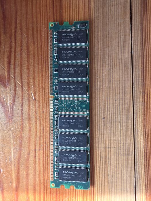 Pamięć RAM Kingston 1 GB DDR PC3200, 400 MHz – sprawna