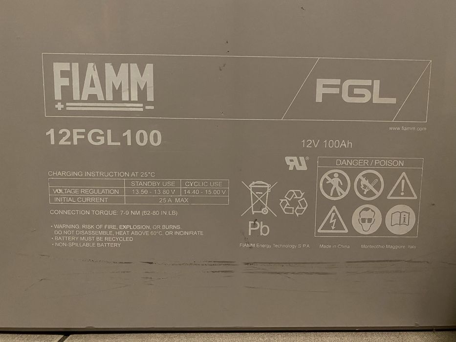 Duży ciężki akumulator Fiamm AGM 12V  100Ah 12FGL100