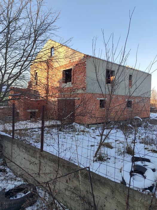 Продається незавершене будівництво в м.Малин