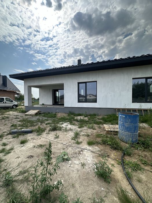 Продам  будинок в с Боголюби