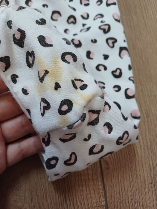 Komplet ubranek dla dziewczynki rozm. 68