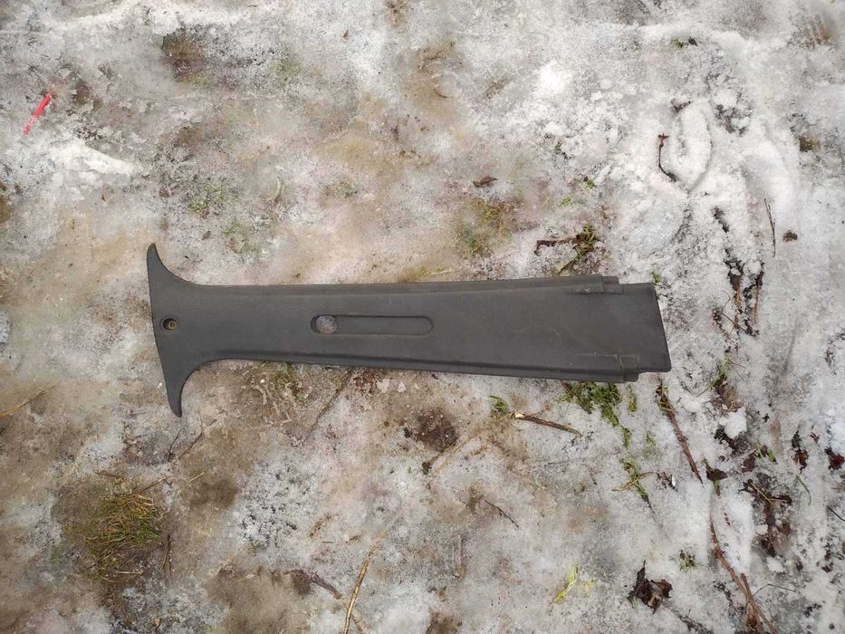 Б/у накладка середньої стійки для Opel Vectra A