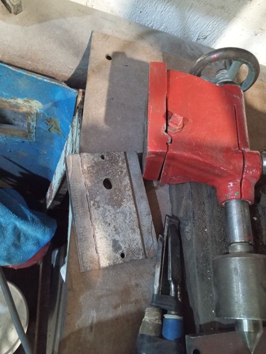 Задня бабка тв3 токарний станок школьний