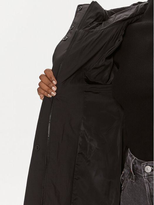 Płaszcz puchowy z paskiem Calvin Klein jeans S