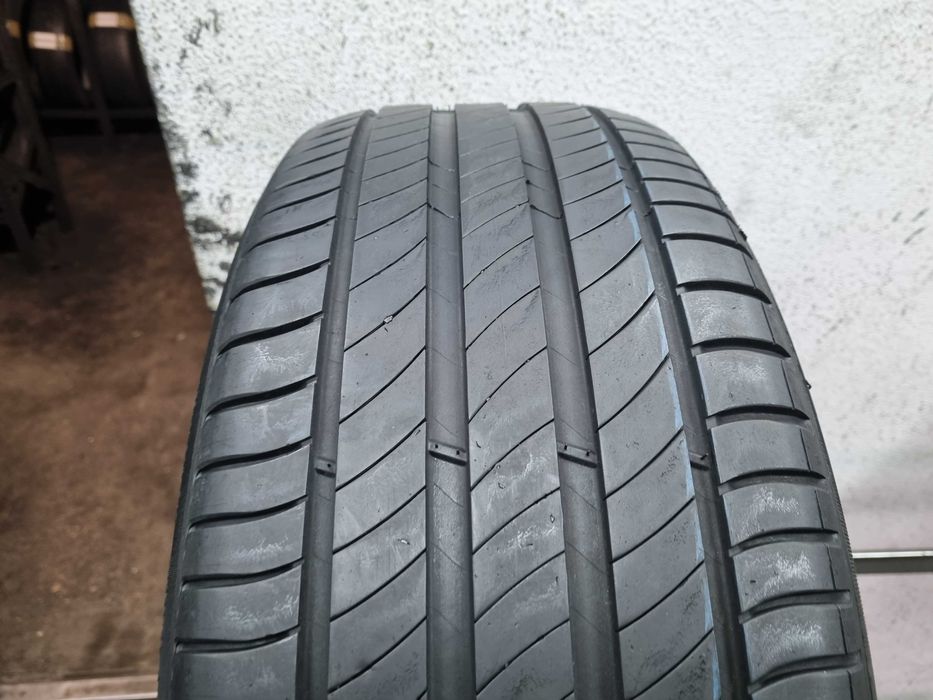 235/55/18 100V Michelin Primacy 4 A0 D.1020