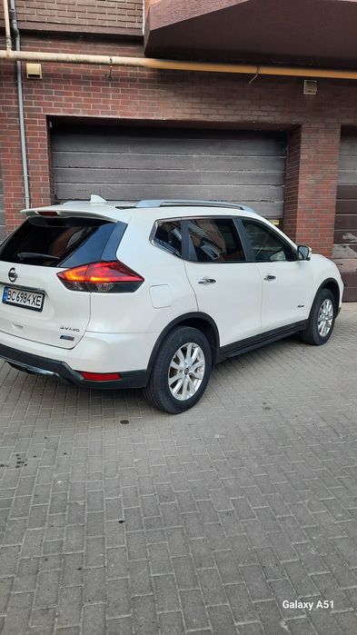 Nissan Rogue hybrid