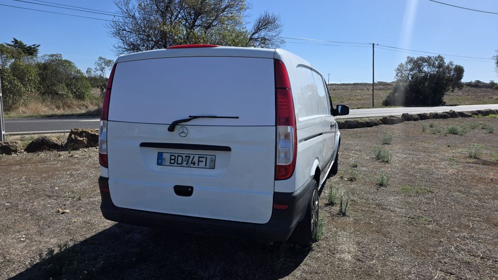 Mercedes Vito CDI - 3 lugares - versão longa