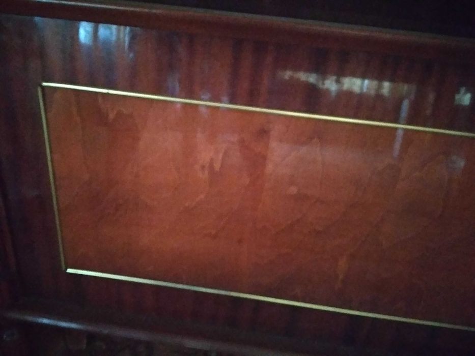 Продам 2-х спальную  кровать..