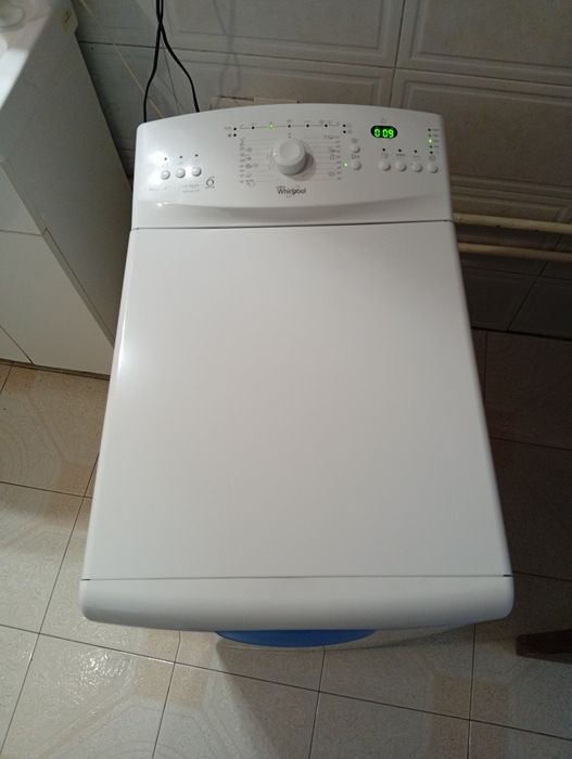 Стиральная пральна машинка Whirlpool 6кг