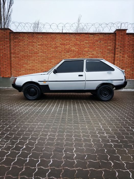 Продам живую,ухоженную,экономную,хозяйскую машину!