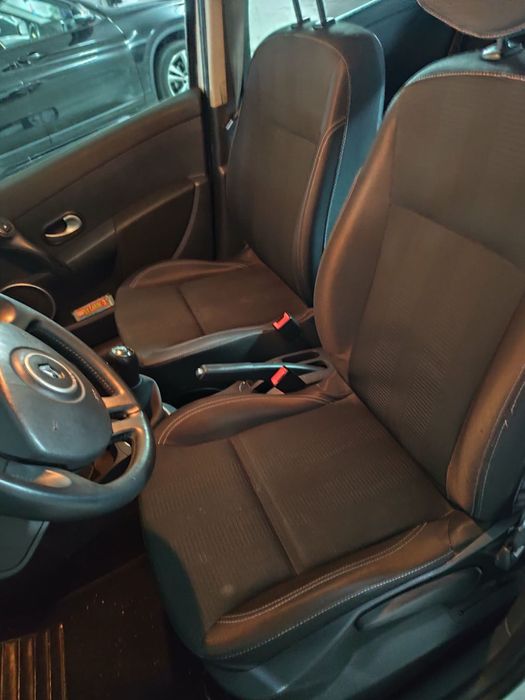Renault Clio 1.2 Gasolina 2011