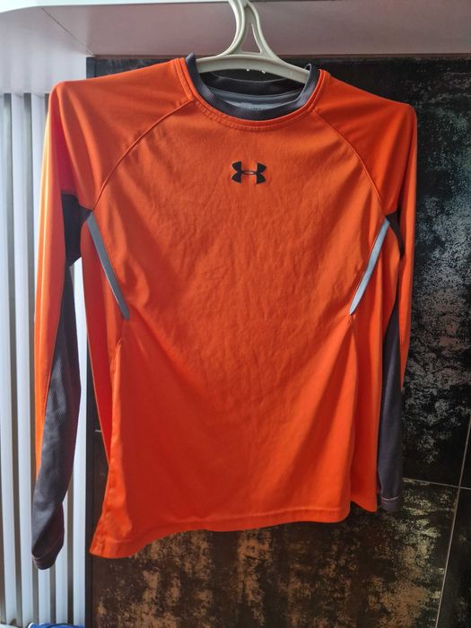 Under Armour джерси