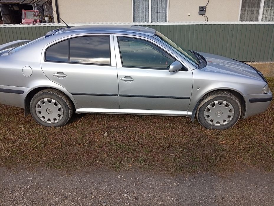 Skoda Tour 1.9  2005 рік