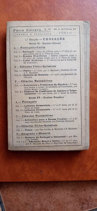 Antigo livro dr Álgebra